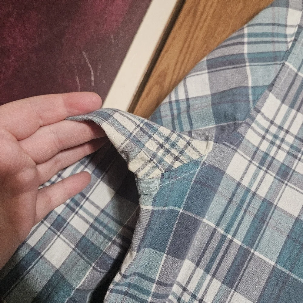 J. CREW Shirt Mens Medium Slim Stretch Secret Wash Classic 100%Cotton Blue Plaid